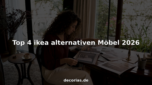 Jemand sitzt gemütlich zu Hause und stöbert durch verschiedene Möbelkataloge auf der Suche nach ausgefallenen Einrichtungsideen.